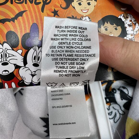 Disney Mickey Mouse Halloween-themed 2 PCs Pajama Set Infant 12M White w/Graphic - Picture 6 of 6